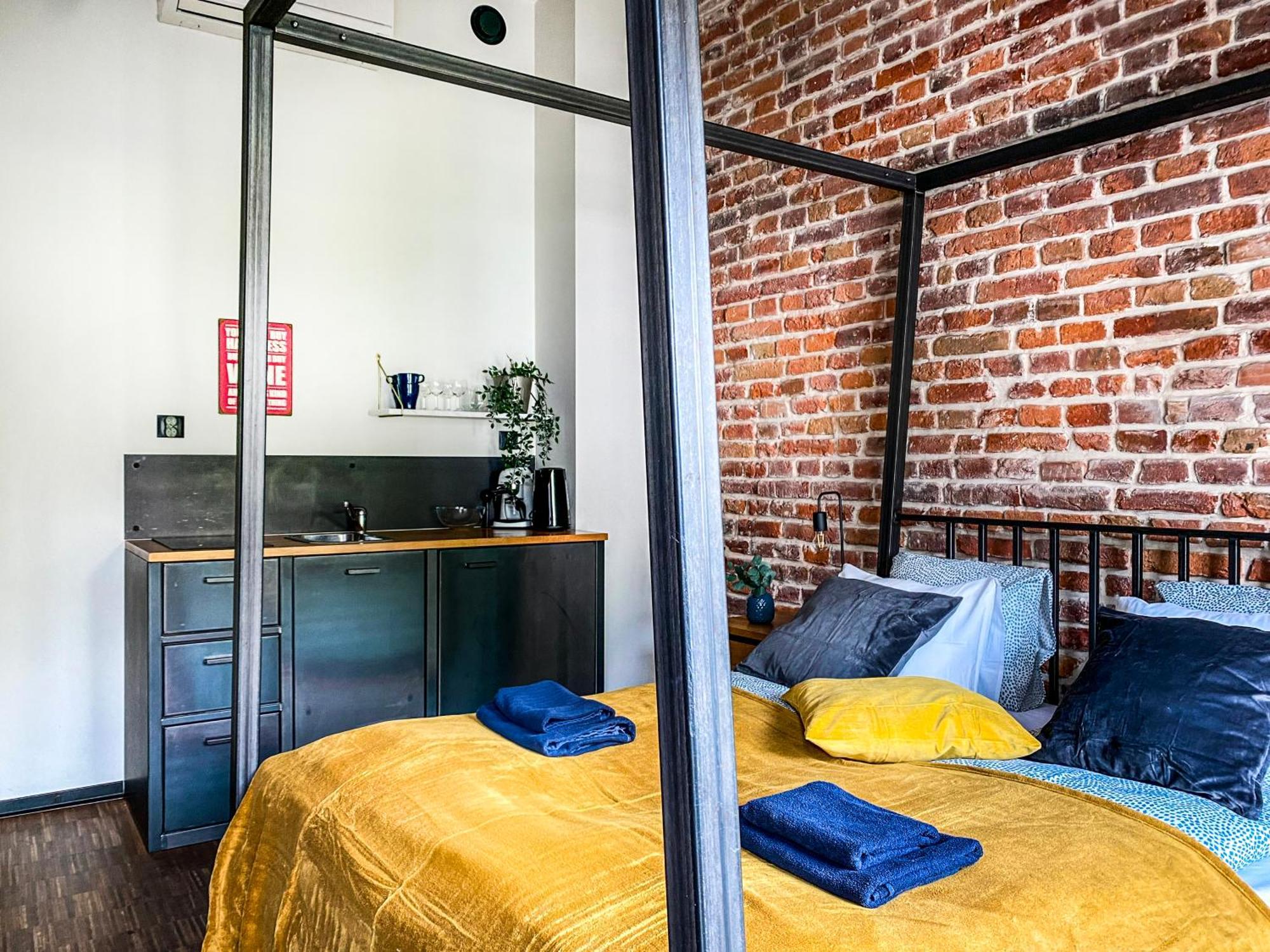 Cozy Apartment With Ac For Couples - Old Town Cracovie Extérieur photo